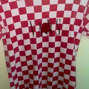 Kylie Shirt from Vans was limited edition don’t wear it anymore